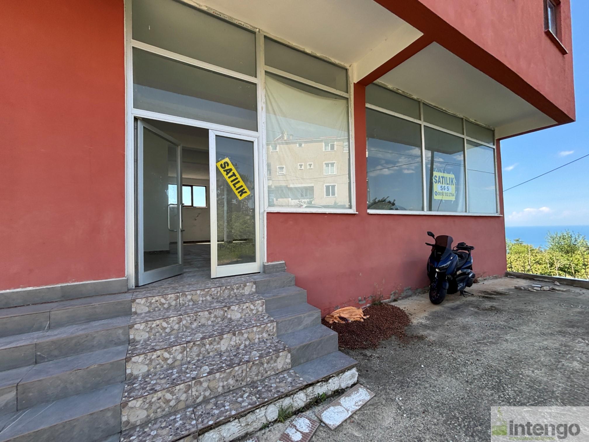 https://refiles.intengo.com/images/real-estate/133/5986/bcc5a9ec-1f34-42e9-a18e-f531b14bfe05.jpg