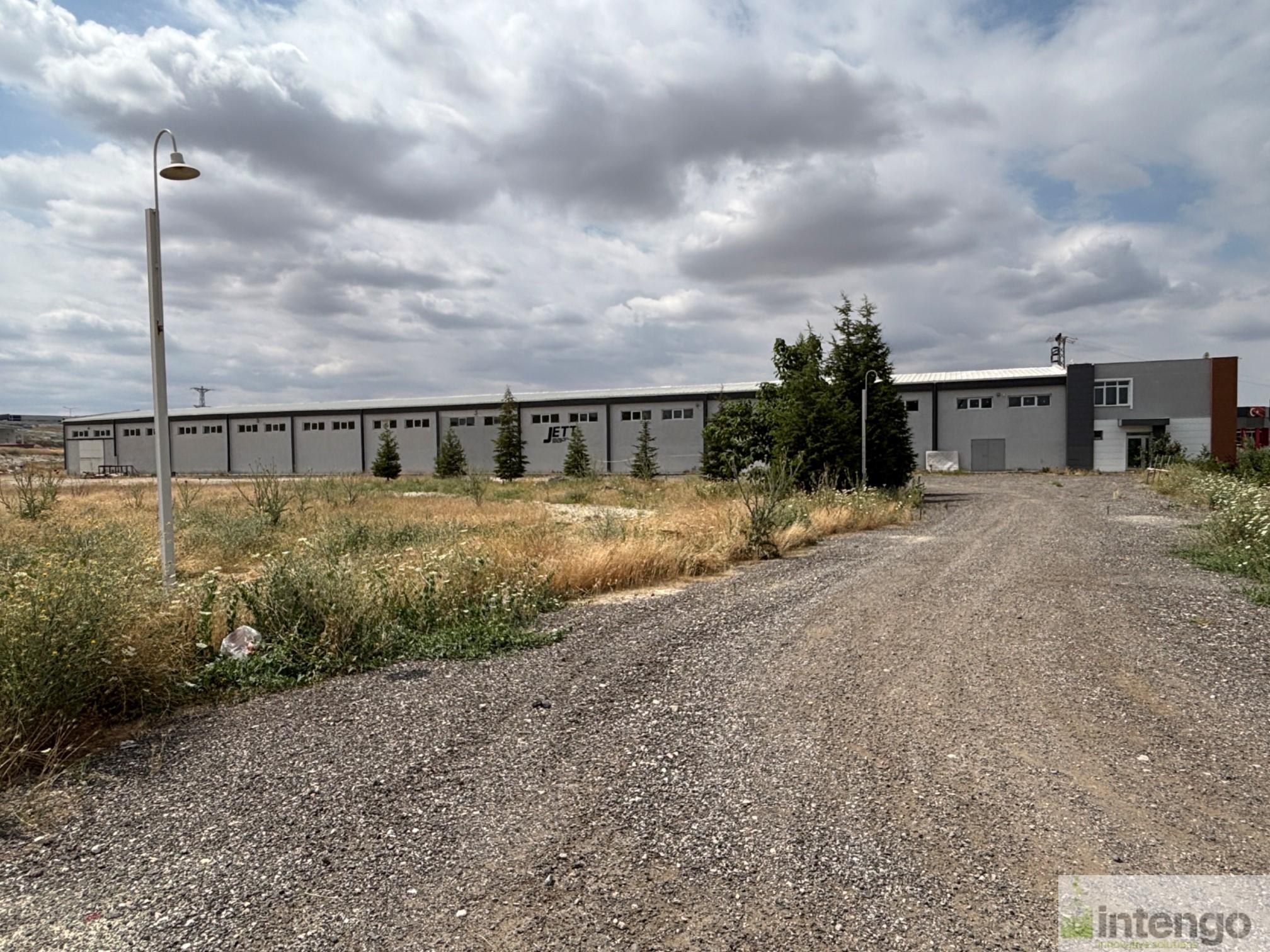 https://refiles.intengo.com/images/real-estate/133/6049/860e82ca-4b25-4abd-8f20-ade7a5c58c4d.jpg