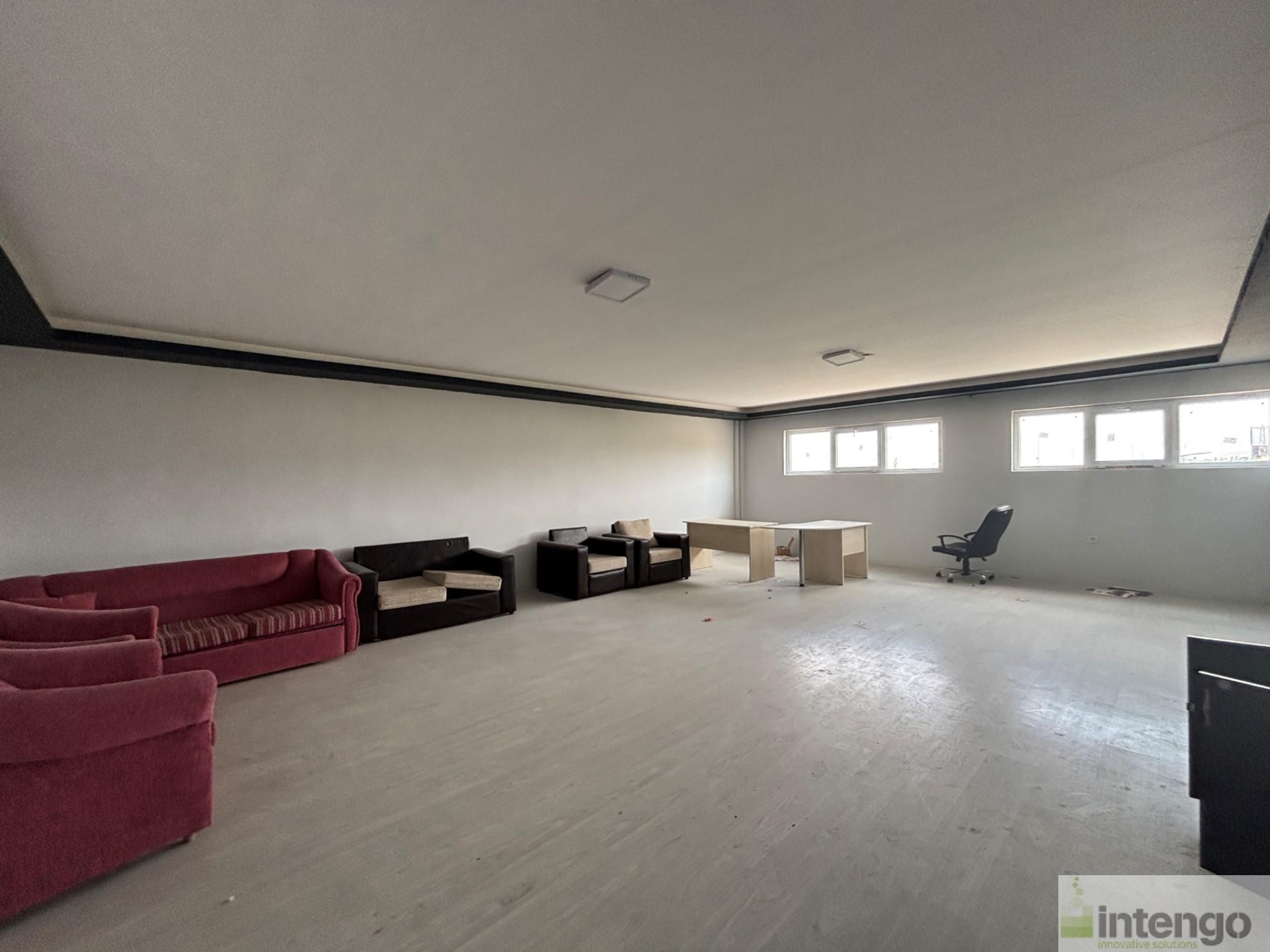 https://refiles.intengo.com/images/real-estate/133/6049/bba839be-fa09-47a7-99d3-e71bd77a65f1.jpg