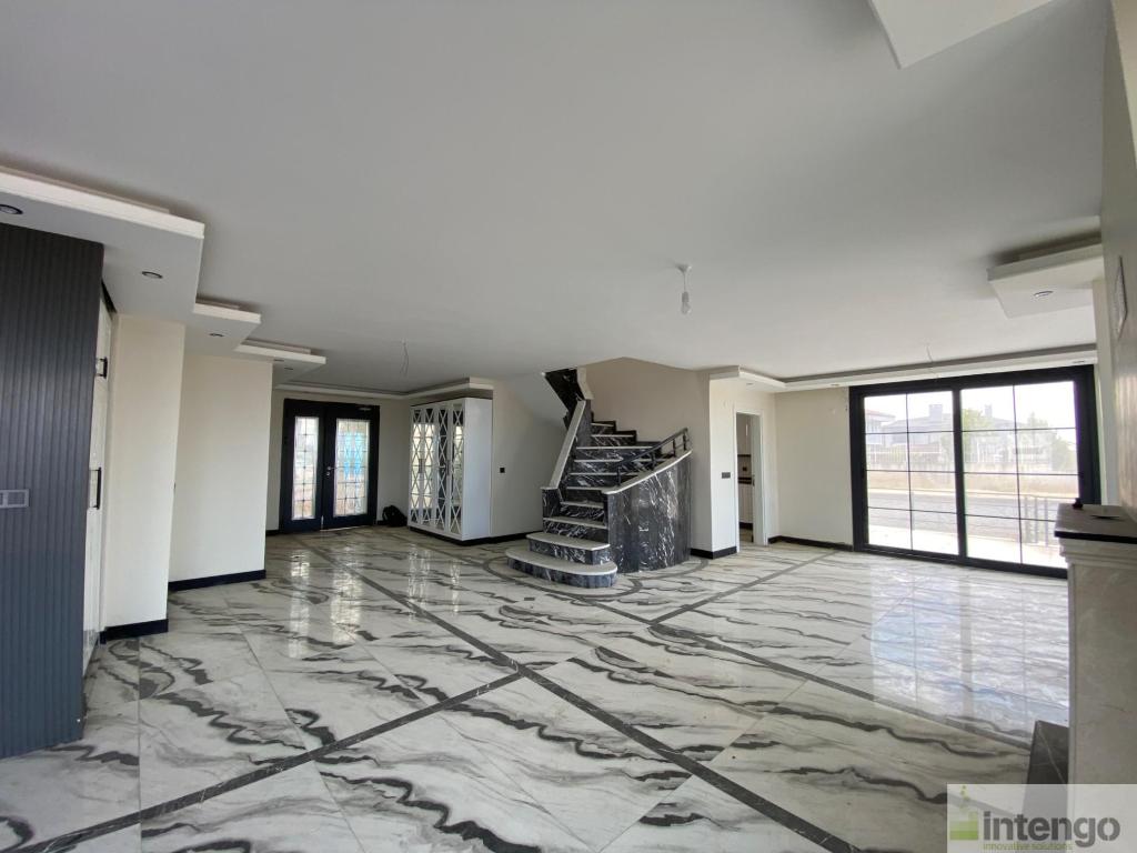 SİLİVRİ SANCAKTEPE MAHALLESİ'NDE SATILIK TRİPLEKS VİLLA (561) — foto 10