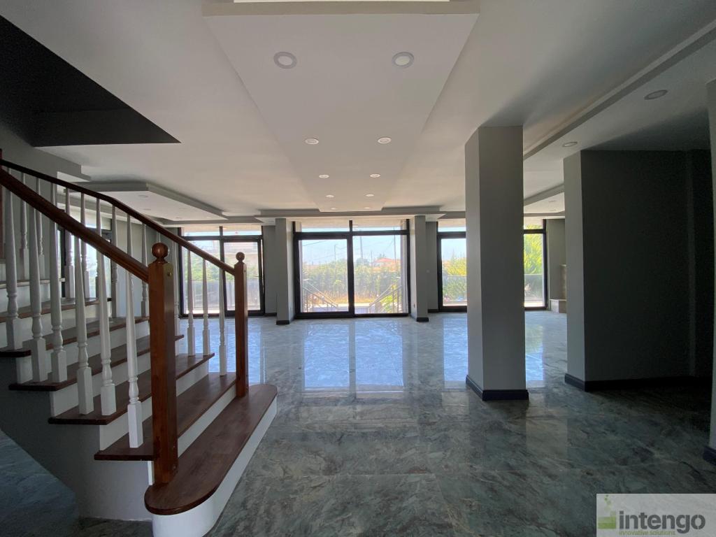 SİLİVRİ SANCAKTEPE MAHALLESİ'NDE SATILIK TRİPLEKS VİLLA (562) — foto 4