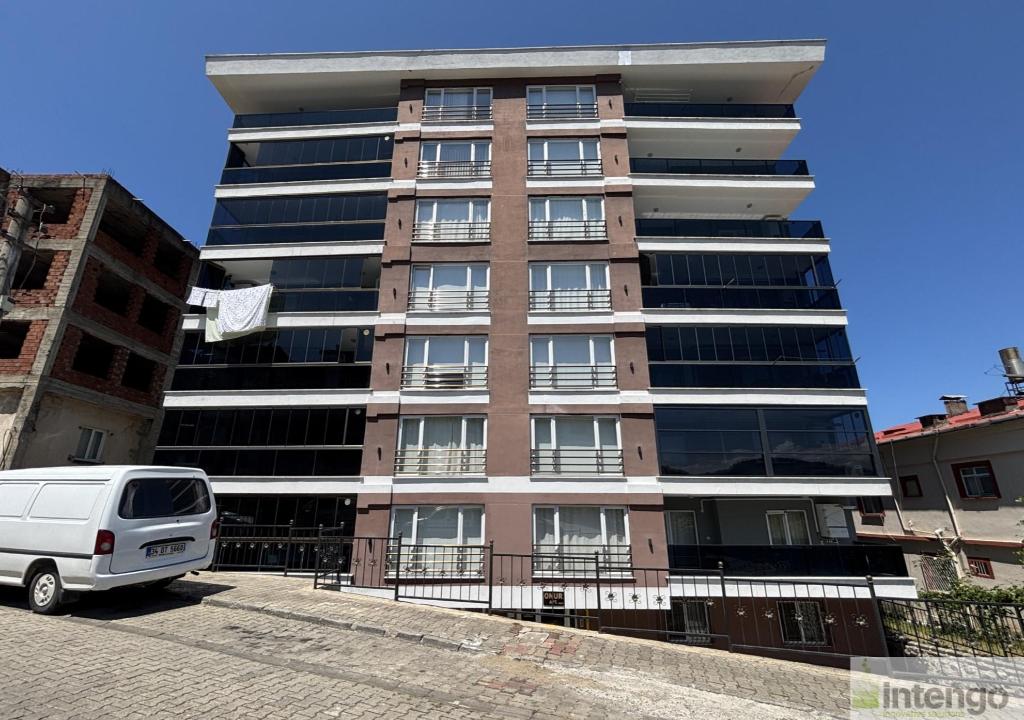 KEŞAP BOZKURT MAHALLESİ'NDE SATILIK DAİRE (570)