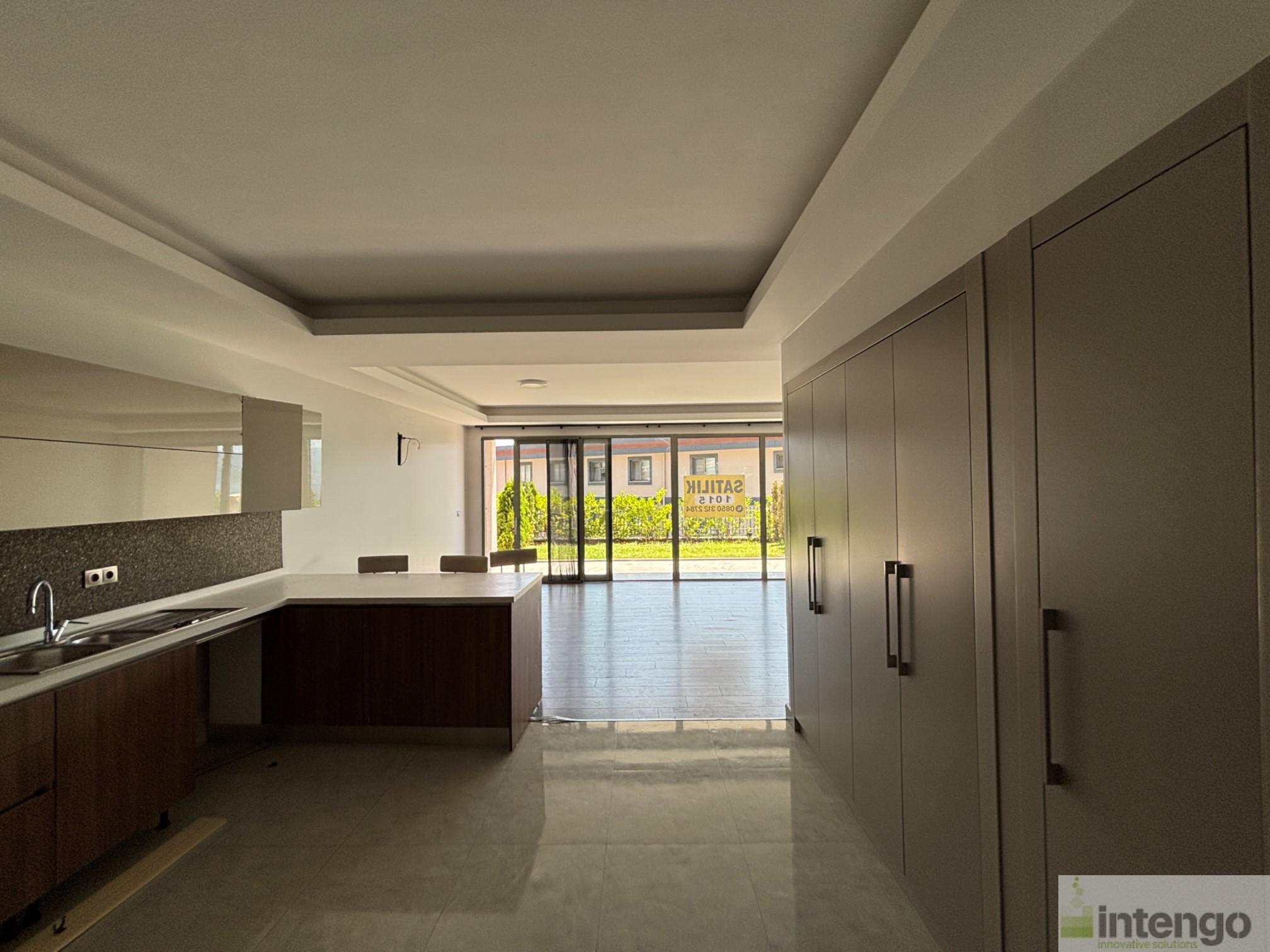 https://refiles.intengo.com/images/real-estate/133/6198/c875f8dc-bc79-4d53-b4be-db0c506e74d8.jpg