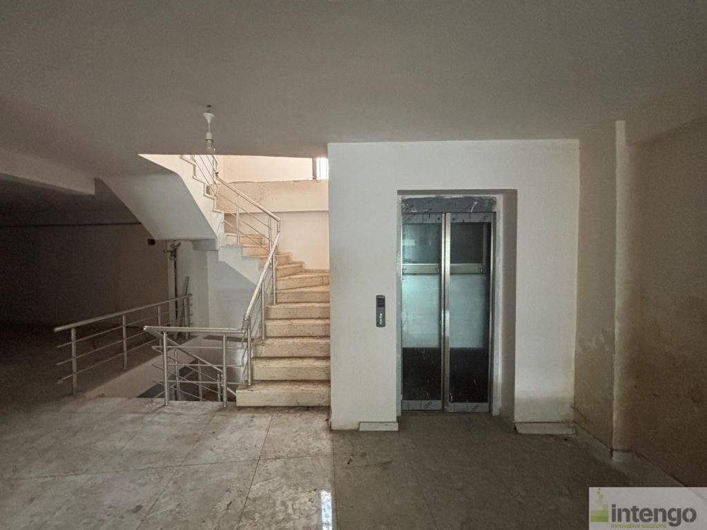 İZMİT TURAN GÜNEŞ CADDESİ'NDE SATILIK 6 KATLI İŞ YERİ (456) — foto 8