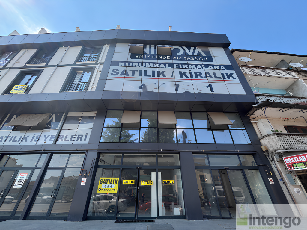 İZMİT TURAN GÜNEŞ CADDESİ'NDE SATILIK 6 KATLI İŞ YERİ (456)