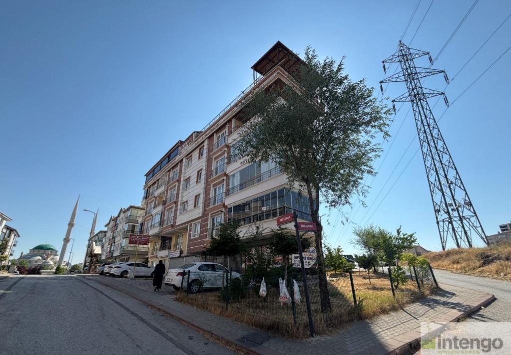 ALTINDAĞ KARAPÜRÇEK MAHALLESİ'NDE SATILIK ÇATI DUBLEKSİ (1025) — foto 3