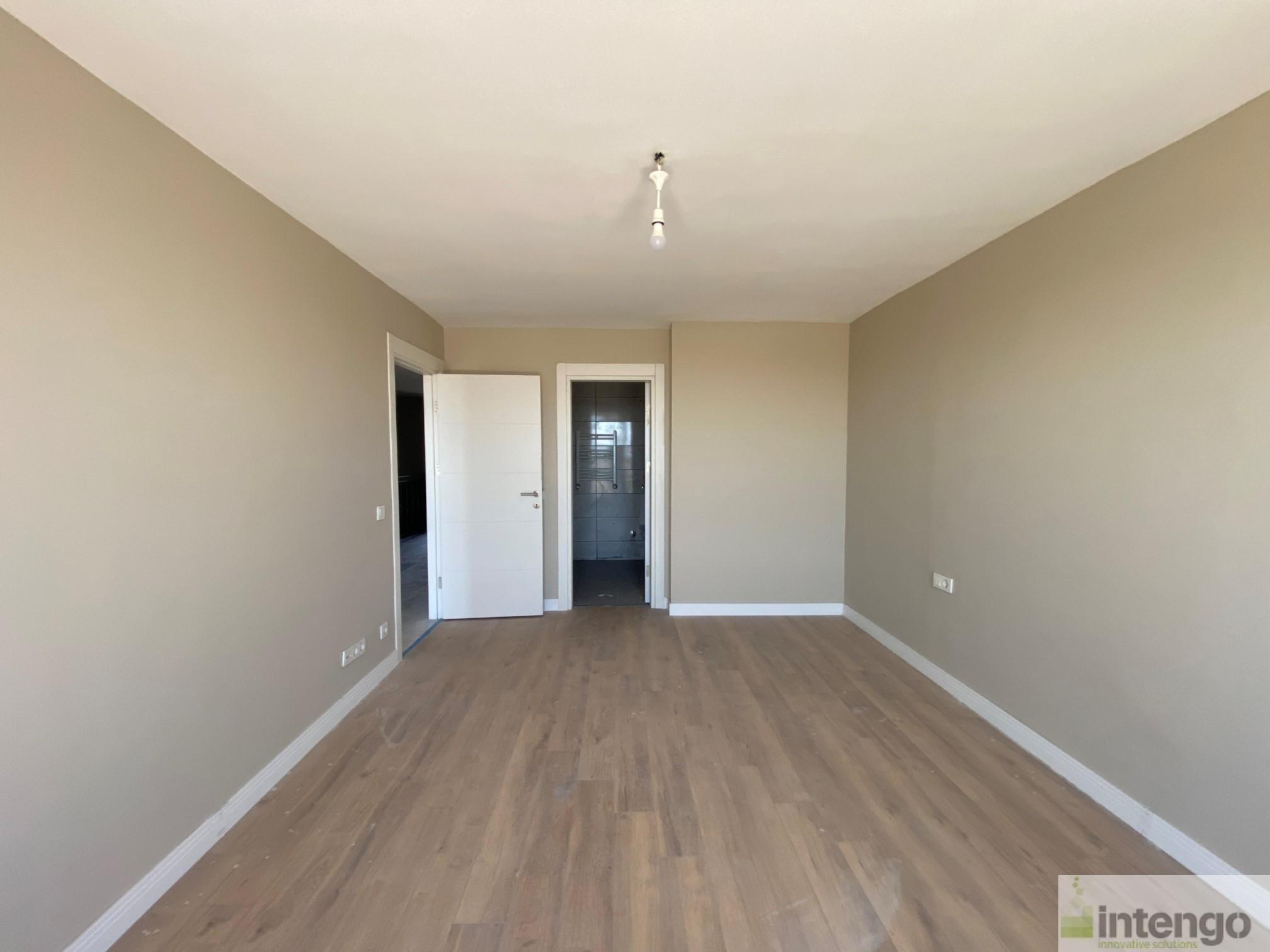 https://refiles.intengo.com/images/real-estate/133/6433/fc291a9f-7a6c-48bb-a12c-fd091d1a6005.jpg