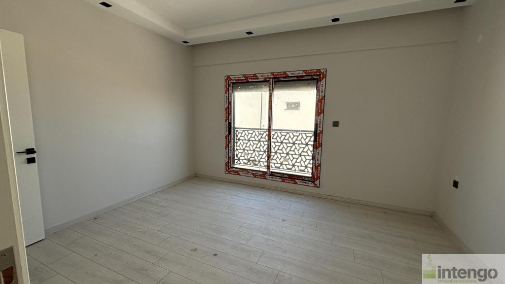 ALİAĞA YALI MAHALLESİ'NDE SATILIK TRİPLEKS VİLLA (576) — foto 8