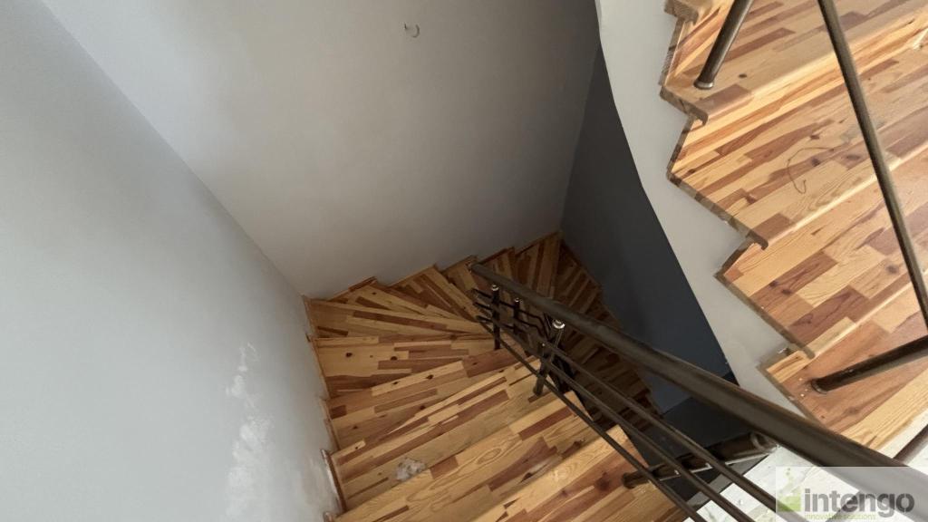ALİAĞA YALI MAHALLESİ'NDE SATILIK TRİPLEKS VİLLA (576) — foto 22