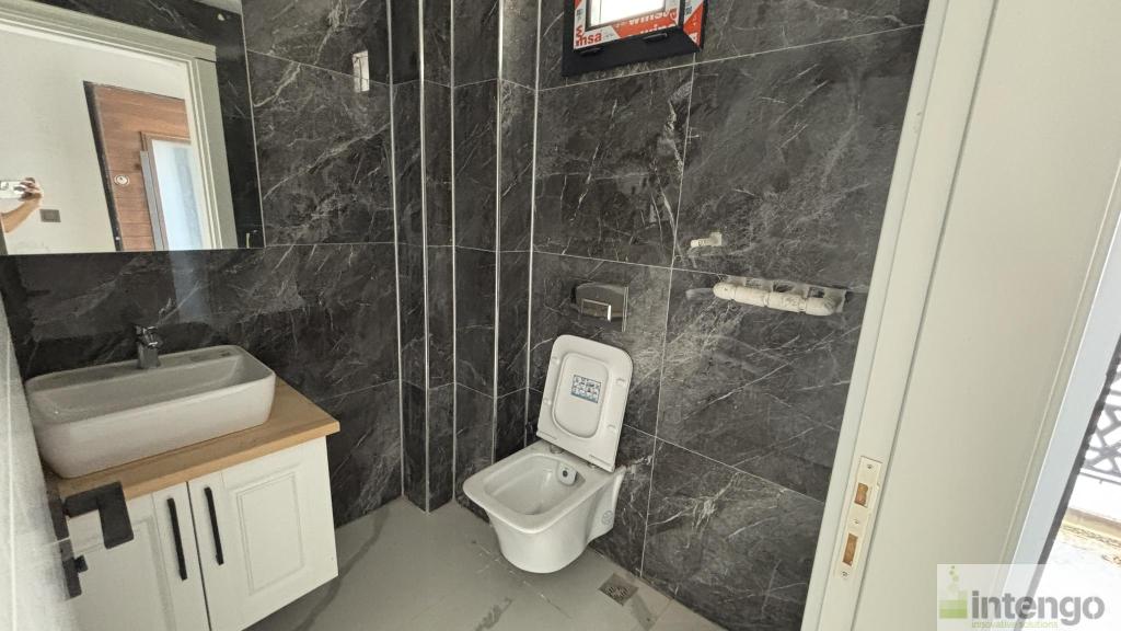 ALİAĞA YALI MAHALLESİ'NDE SATILIK TRİPLEKS VİLLA (577) — foto 9