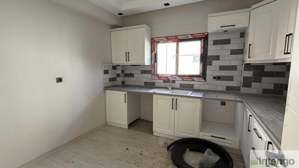 ALİAĞA YALI MAHALLESİ'NDE SATILIK TRİPLEKS VİLLA (578) — foto 9