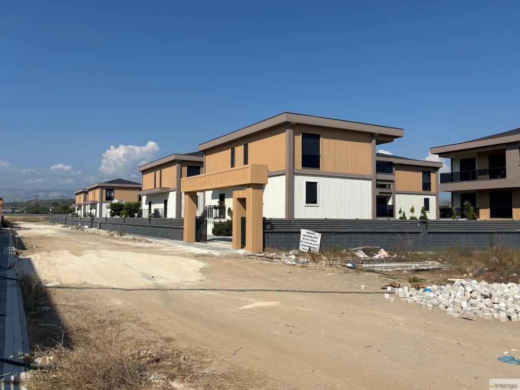 MANAVGAT KARACALAR MAHALLESİ'NDE SATILIK DUBLEKS VİLLA (568) — foto 5