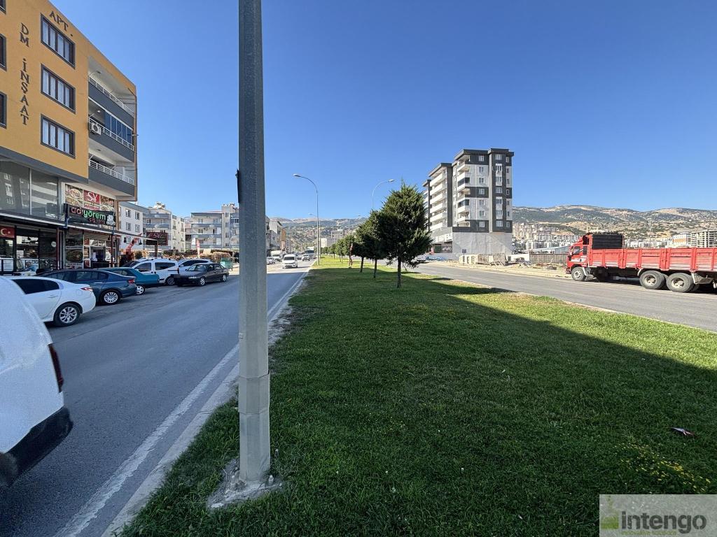 DULKADİROĞLU RASİM ÖZDENÖREN CADDESİ'NDE SATILIK 2 KATLI ATÖLYE  (553) — foto 4