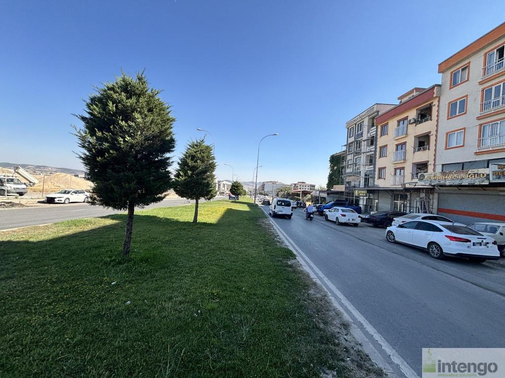DULKADİROĞLU RASİM ÖZDENÖREN CADDESİ'NDE SATILIK 2 KATLI ATÖLYE  (553) — foto 5