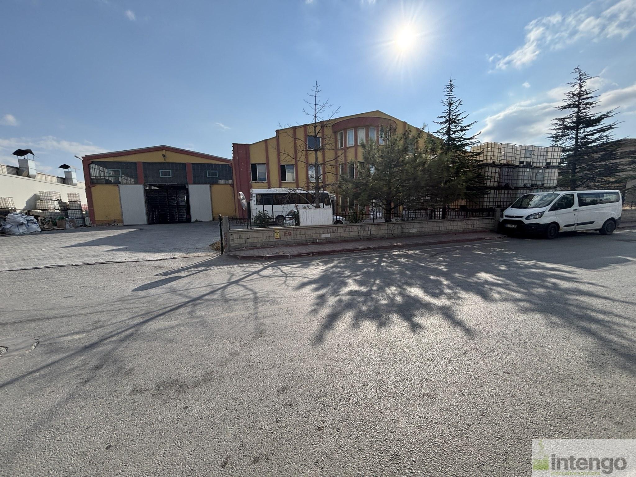 https://refiles.intengo.com/images/real-estate/133/7120/aa8eeb0d-2027-4d09-a423-e978c3b0de86.jpg