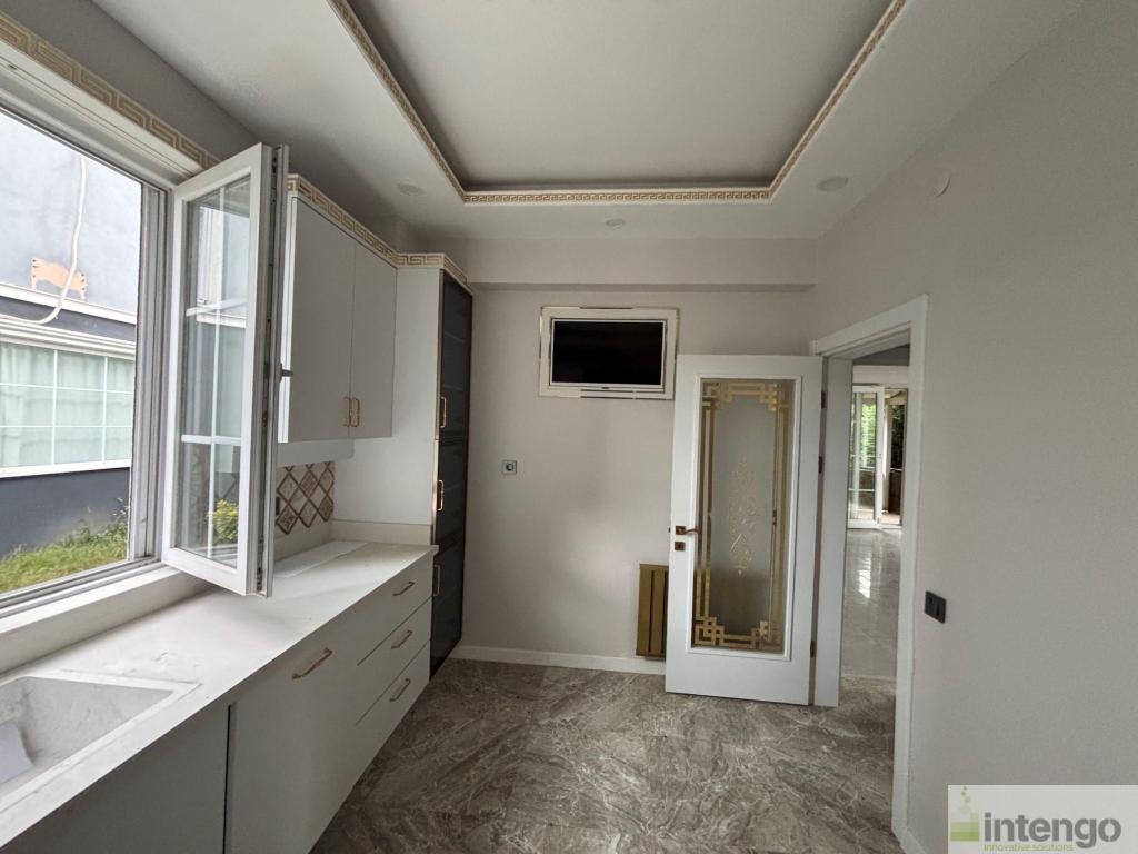 SAPANCA RÜSTEMPAŞA'DA SİTE İÇİ SATILIK DUBLEKS VİLLA (503) — foto 18