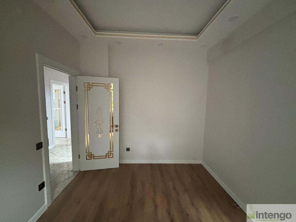 SAPANCA RÜSTEMPAŞA'DA SİTE İÇİ SATILIK DUBLEKS VİLLA (503) — foto 14