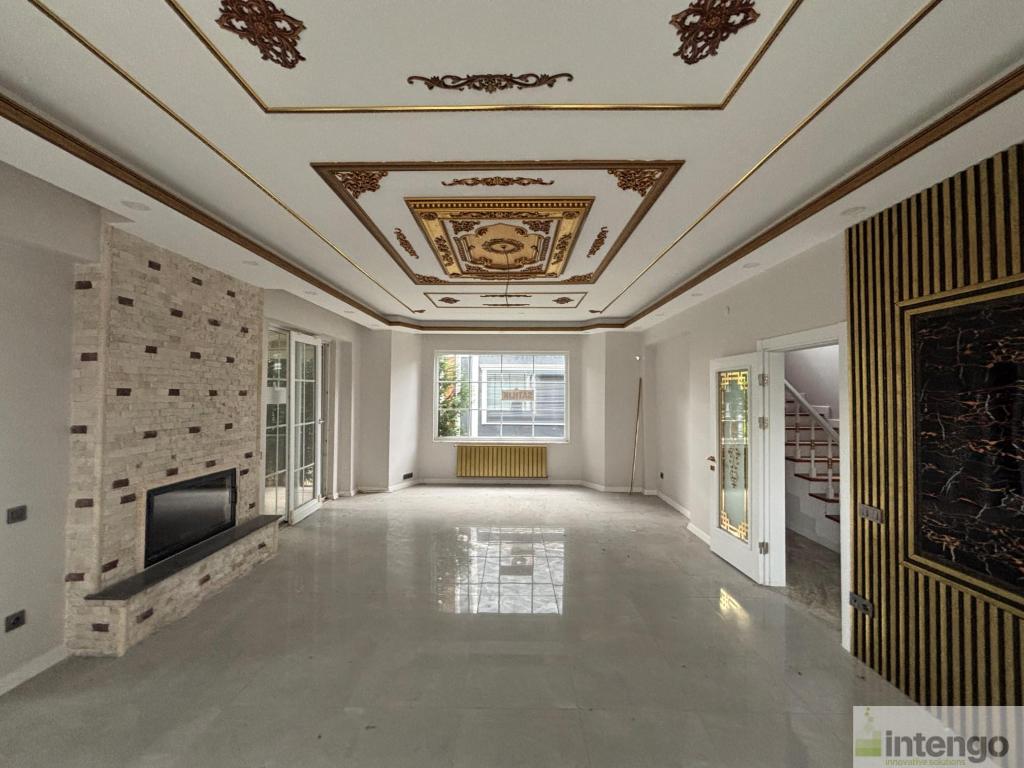 SAPANCA RÜSTEMPAŞA'DA SİTE İÇİ SATILIK DUBLEKS VİLLA (503) — foto 7