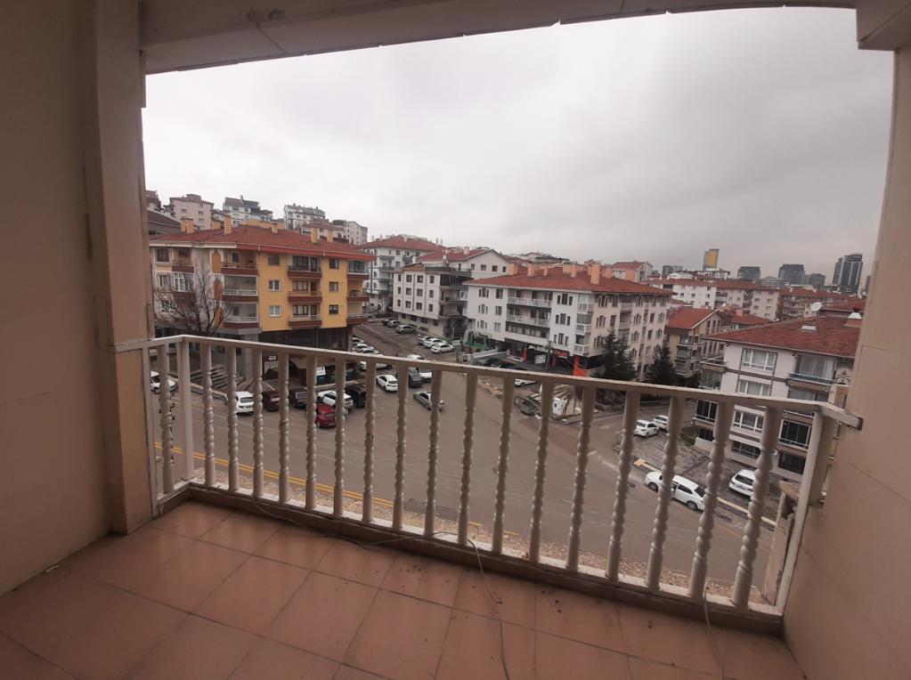 Konut - ANKARA KEÇİÖREN