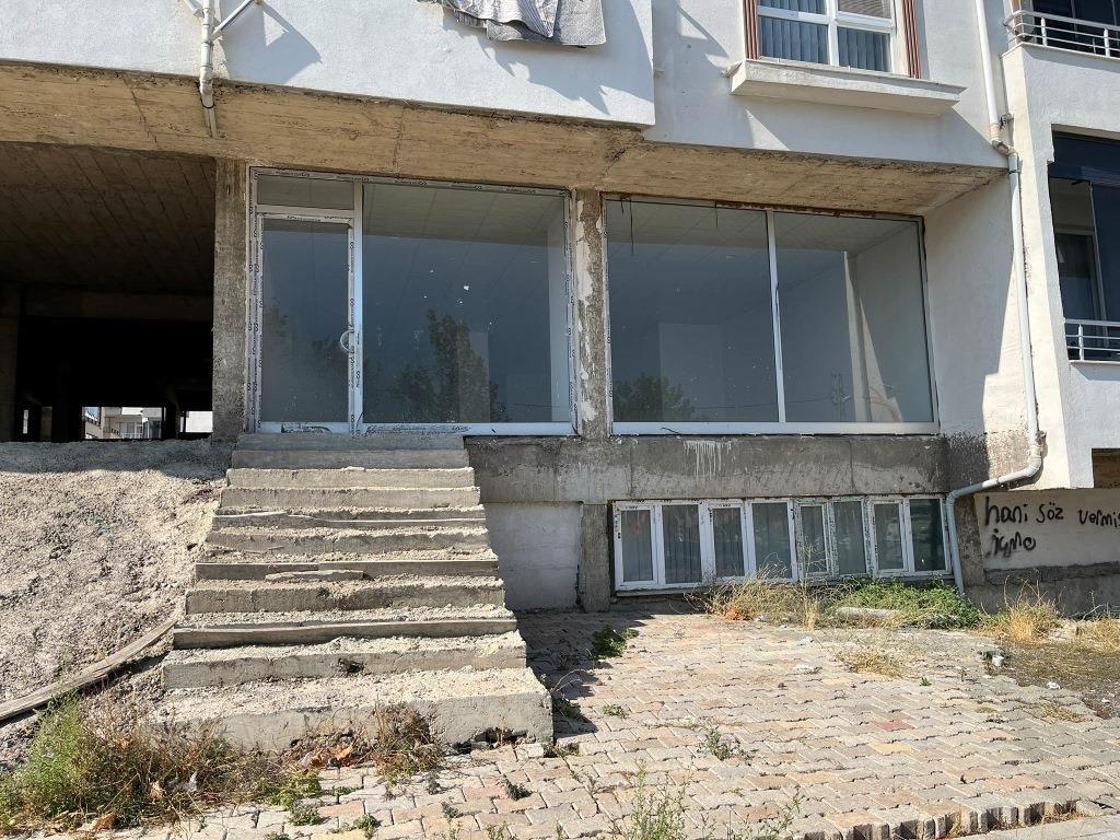 VakıfBank'tan Satılık Depolu Dükkan
