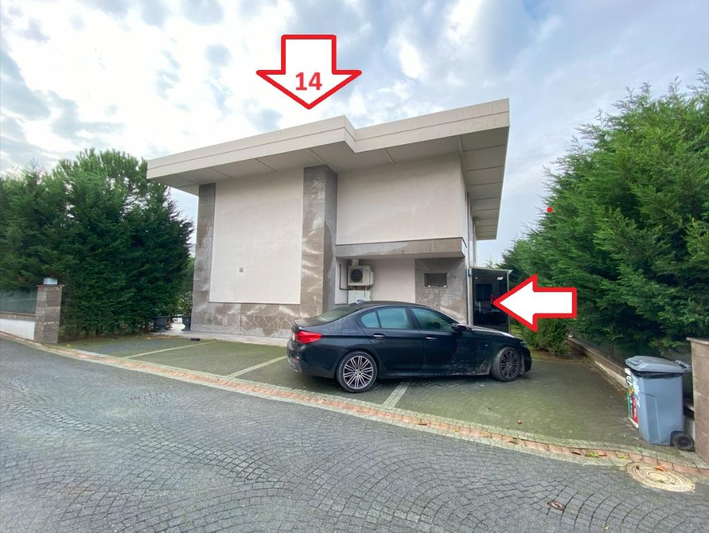 VakıfBank'tan Satılık Havuzlu Tripleks Villa