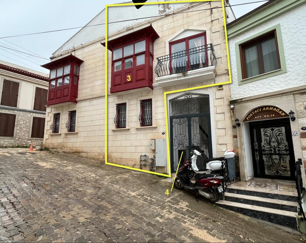 Konut - İZMİR ÇEŞME