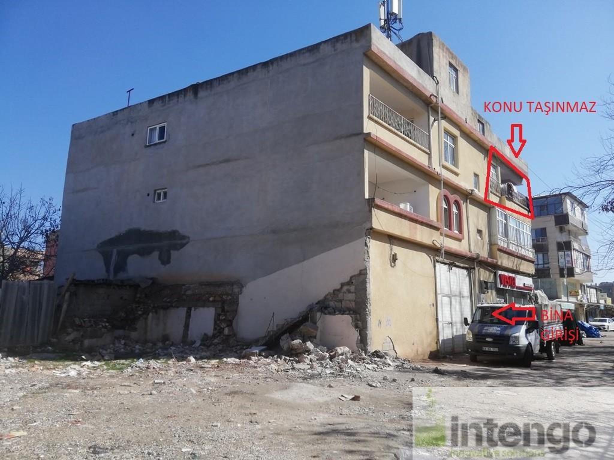 Konut - ŞANLIURFA HİLVAN - 140 m²