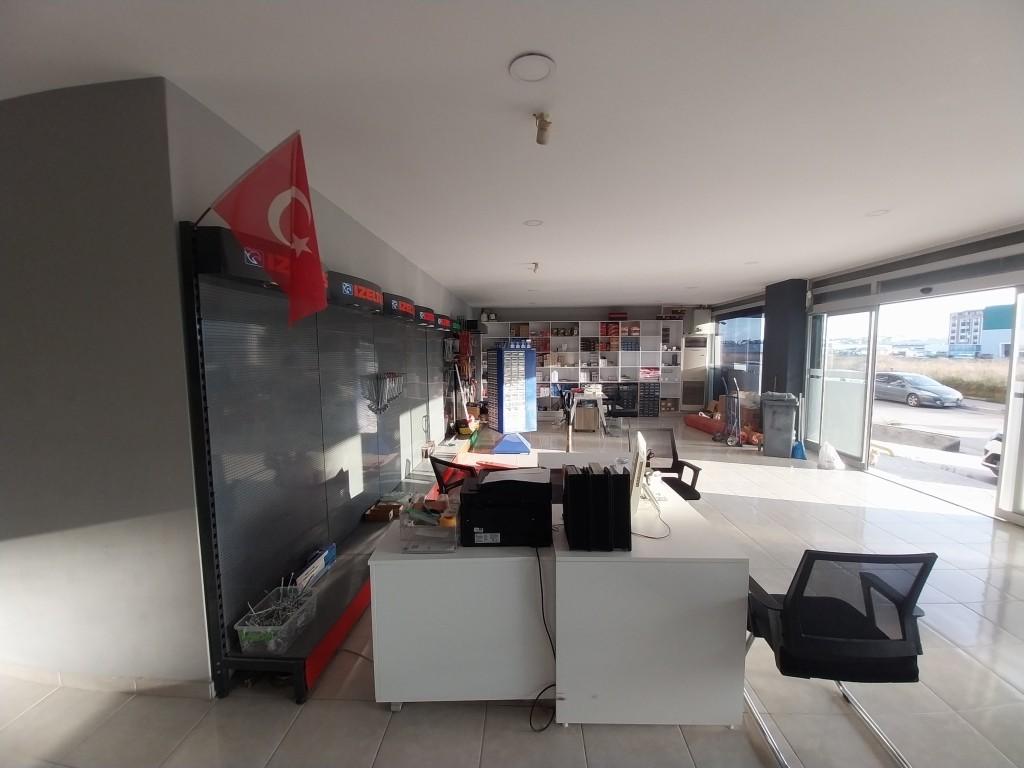 VakıfBanktan Satılık Bodrumlu Deposu Olan İşyeri