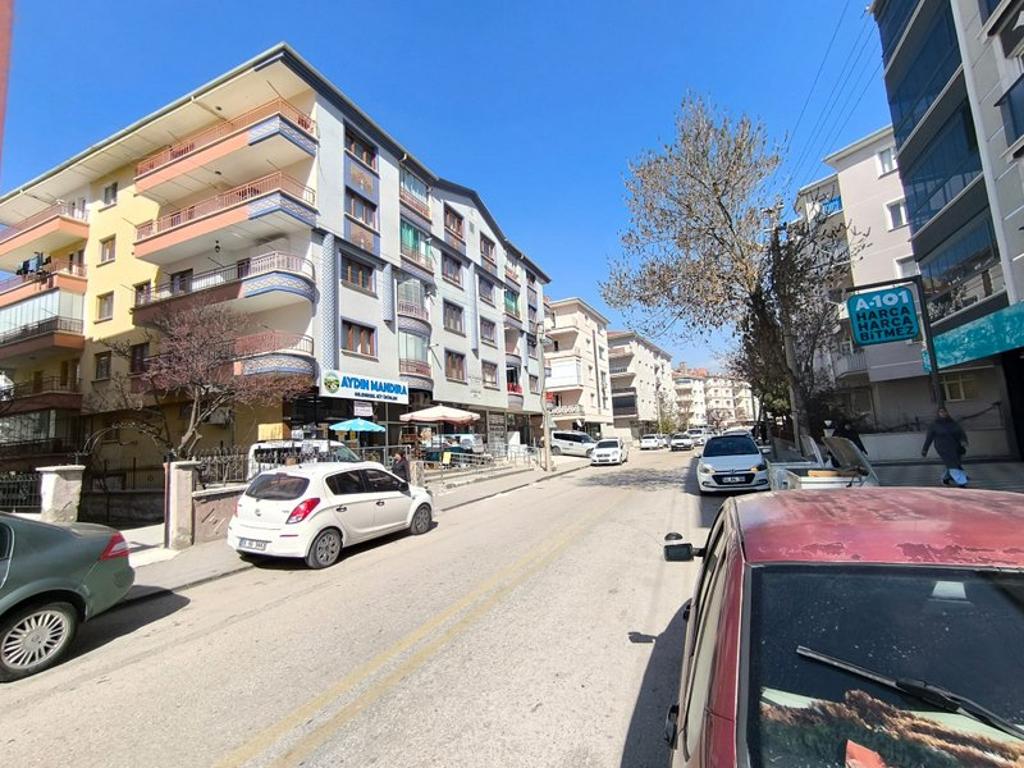 VakıfBank'tan Satılık Depolu Dükkan