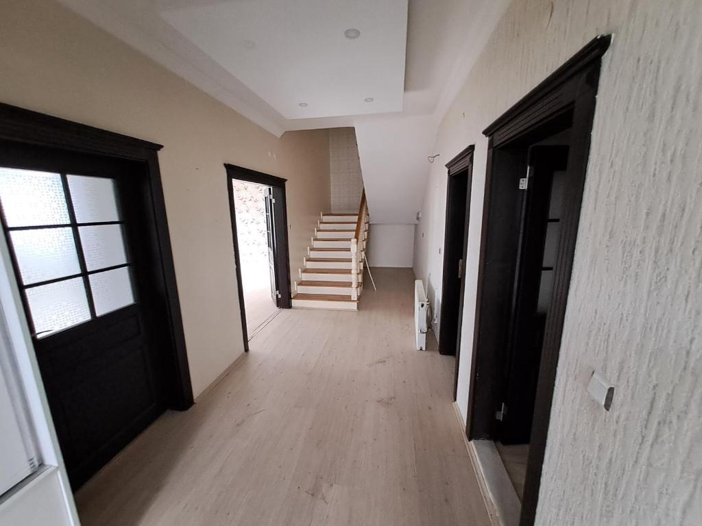 VakıfBank'tan Satılık 5+1 Dubleks Daire