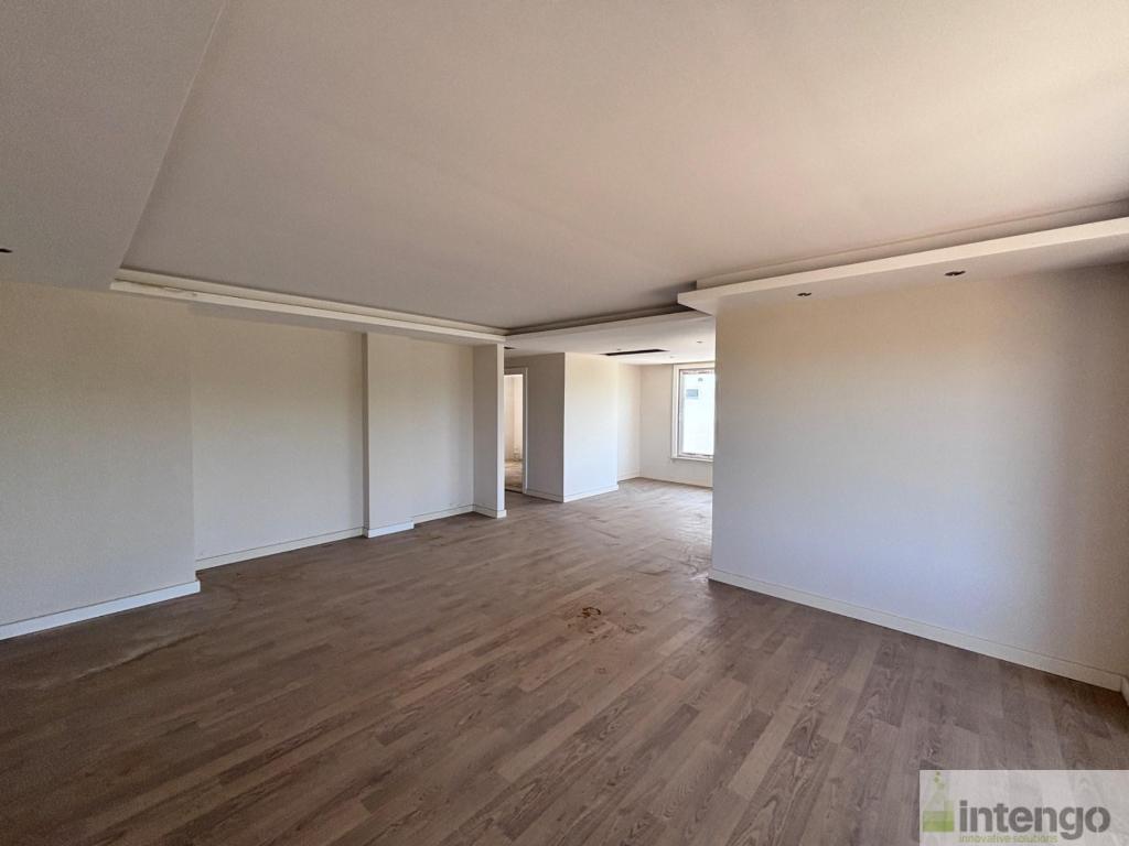 SARIÇAM SUNSET MODERN EVLERİ SİTESİ'NDE SATILIK TRİPLEKS VİLLA (BRG-587) — foto 17