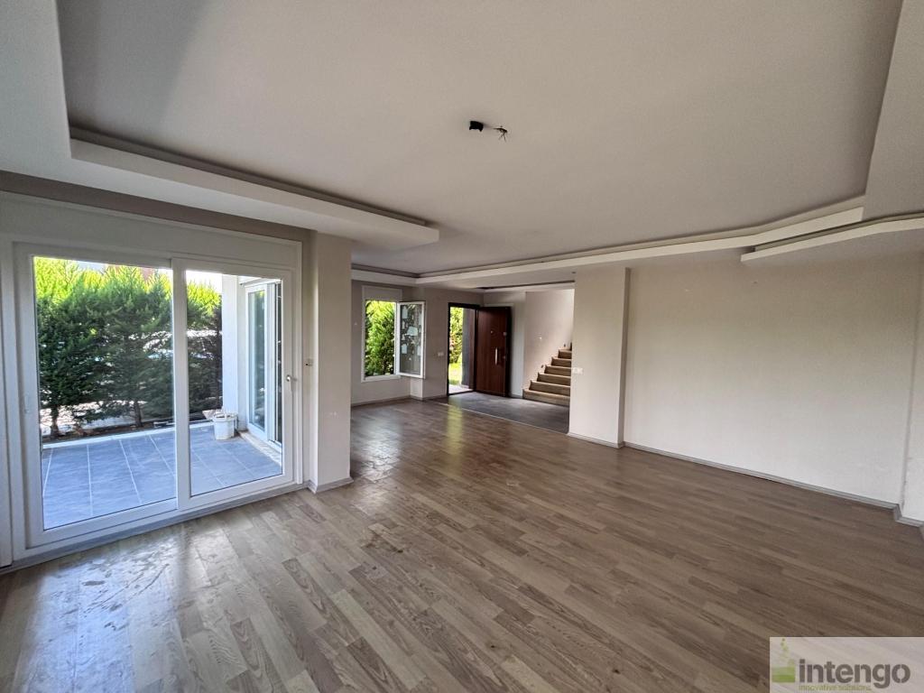 SARIÇAM SUNSET MODERN EVLERİ SİTESİ'NDE SATILIK TRİPLEKS VİLLA (BRG-589) — foto 9