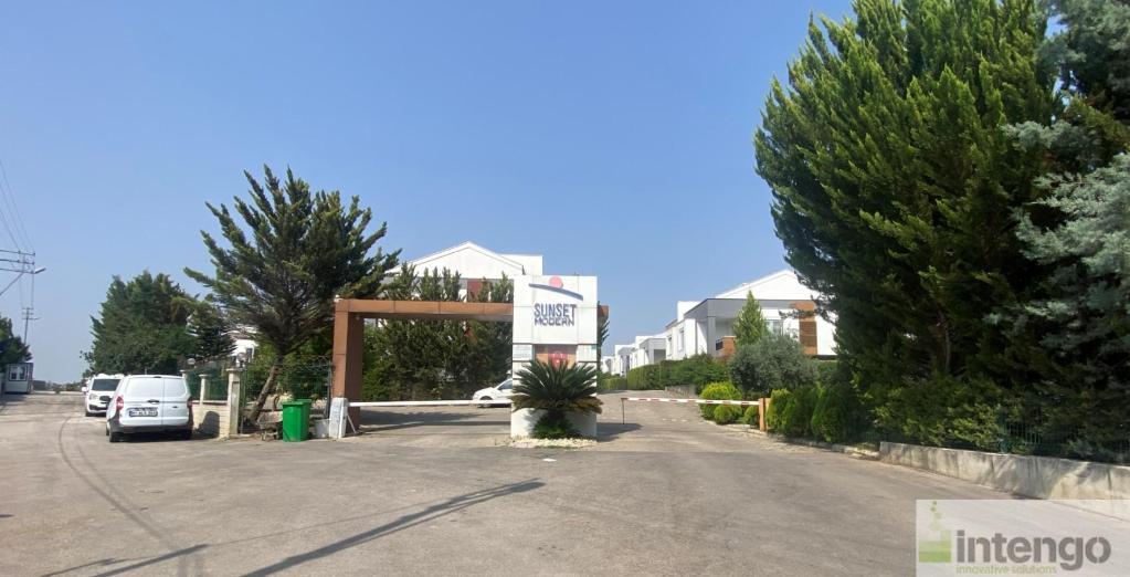SARIÇAM SUNSET MODERN EVLERİ SİTESİ'NDE SATILIK TRİPLEKS VİLLA (BRG-589)
