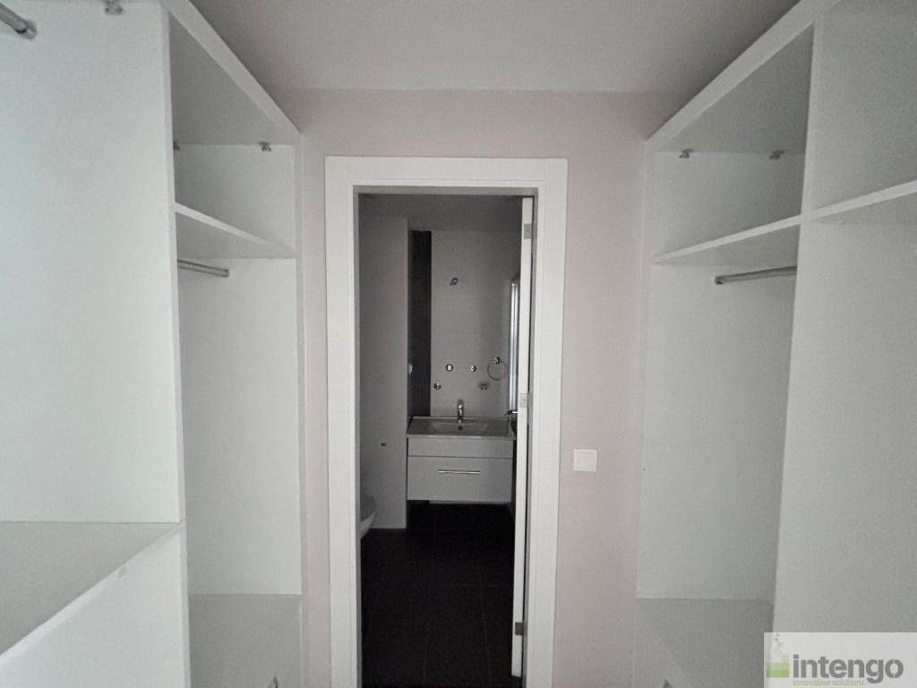 SARIÇAM SUNSET MODERN EVLERİ SİTESİ'NDE SATILIK TRİPLEKS VİLLA (BRG-589) — foto 18
