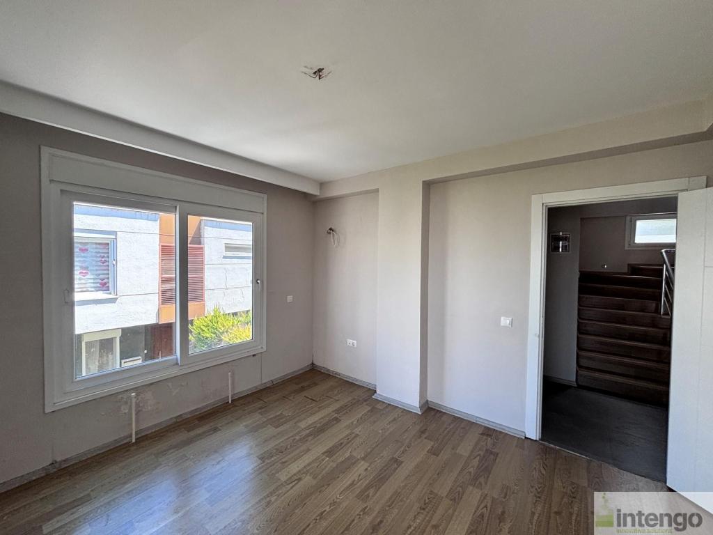 SARIÇAM SUNSET MODERN EVLERİ SİTESİ'NDE SATILIK TRİPLEKS VİLLA (BRG-589) — foto 23