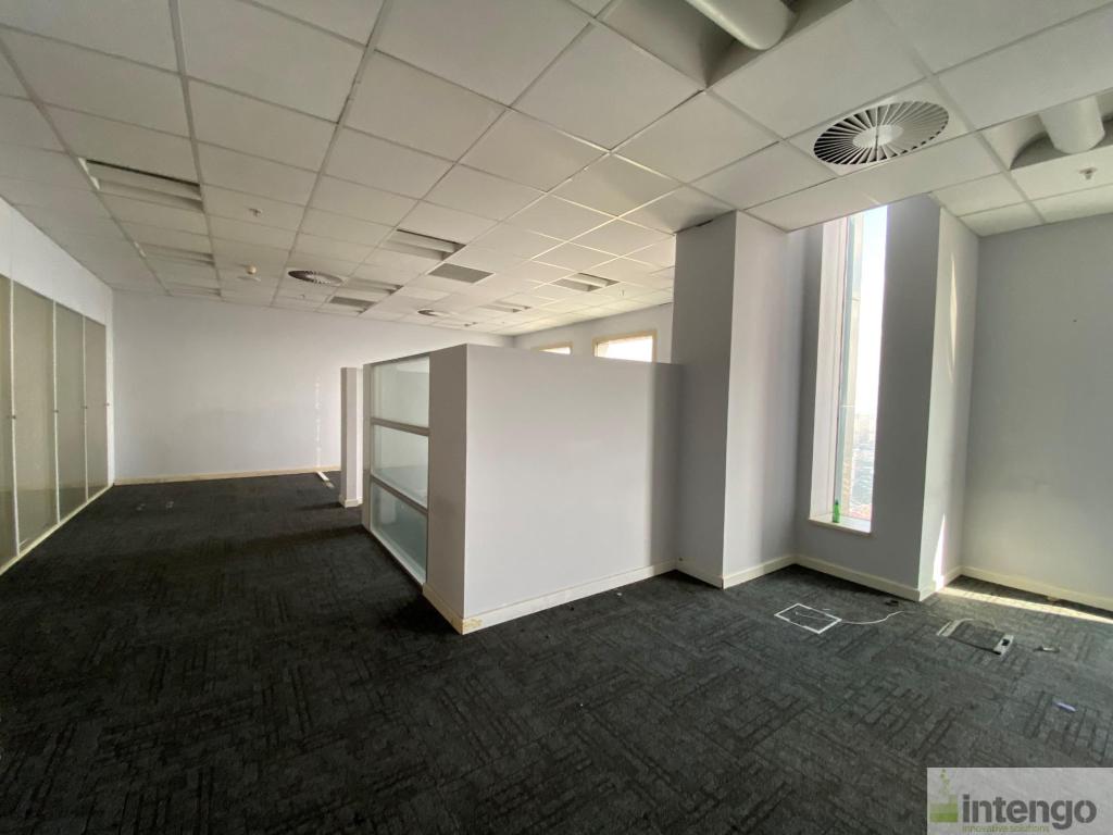TEKSTİLKENT KOZA PLAZA'DA SATILIK DUBLEKS OFİS (BRG-604)