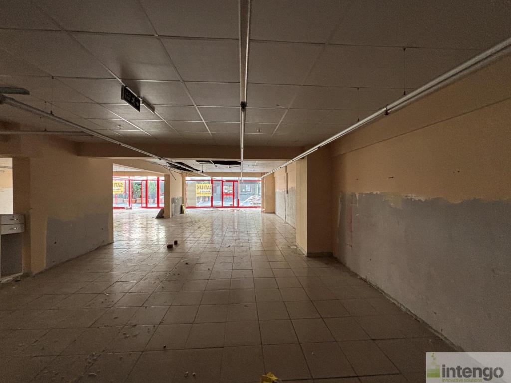 ESENYURT AKKOZA SİTESİ'NDE SATILIK ASMA KATLI DÜKKAN (BRG-652)