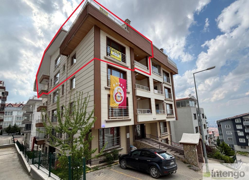 ÇANKAYA MALAZGİRT MAHALLESİ'NDE SATILIK ÇATI DUBLEKSİ (B-440)