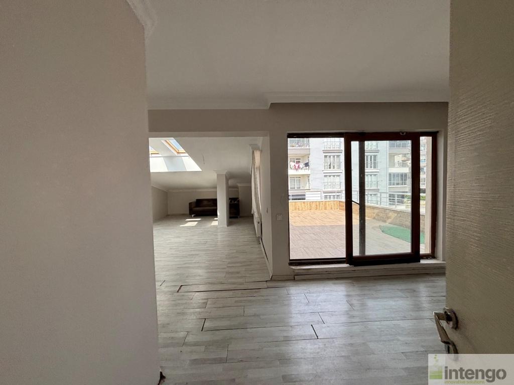 ÇANKAYA MALAZGİRT MAHALLESİ'NDE SATILIK ÇATI DUBLEKSİ (B-440)