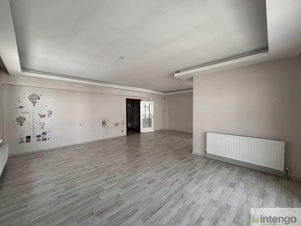 ÇANKAYA MALAZGİRT MAHALLESİ'NDE SATILIK ÇATI DUBLEKSİ (B-440)