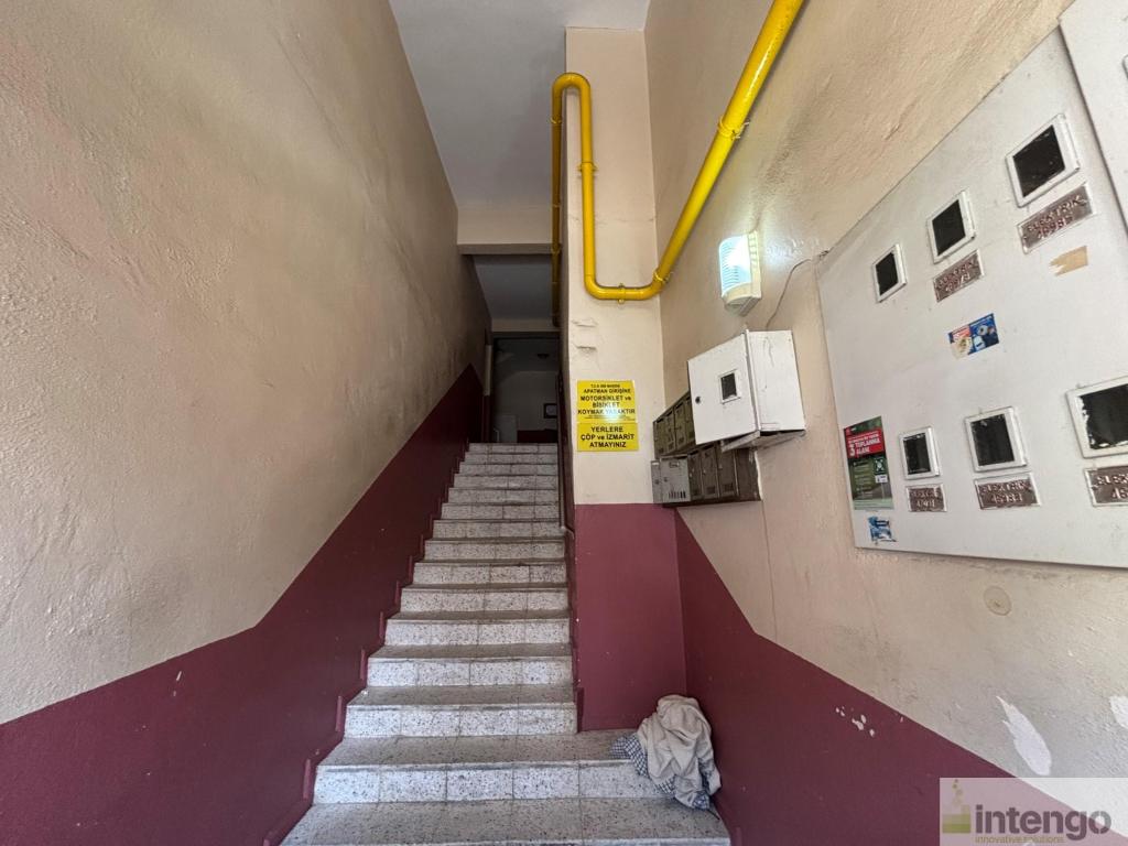 NAZİLLİ KARAÇAY MAHALLESİ'NDE SATILIK DAİRE (G-5086)