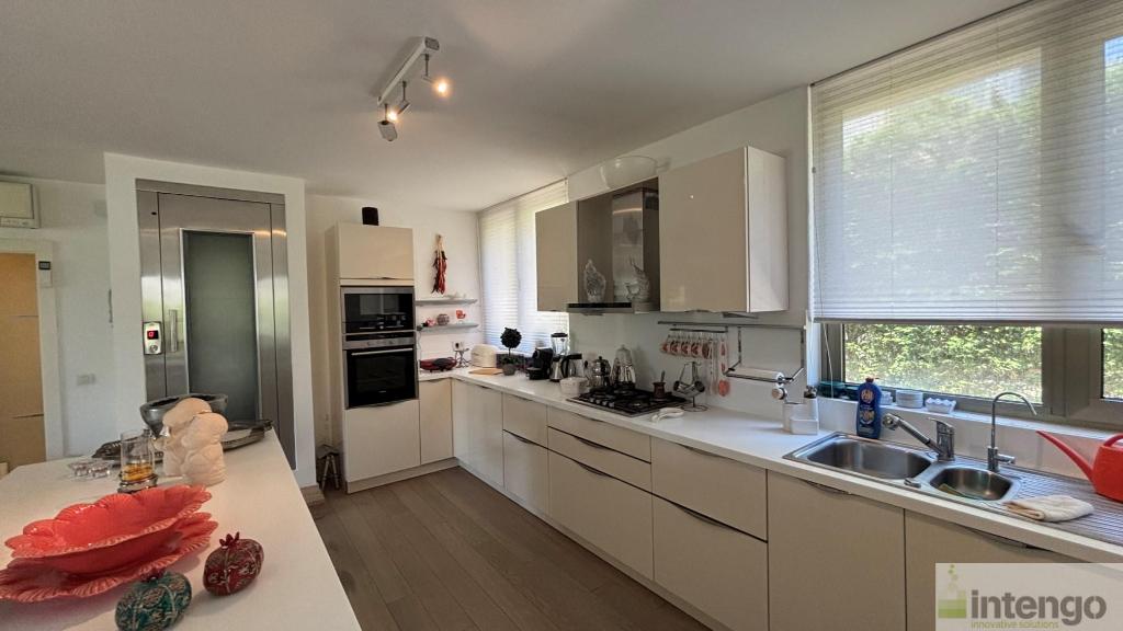 BODRUM SEBA FARİLYA'DA TRİPLEKS VİLLA VE ARSA PAYI (L-3520-21)