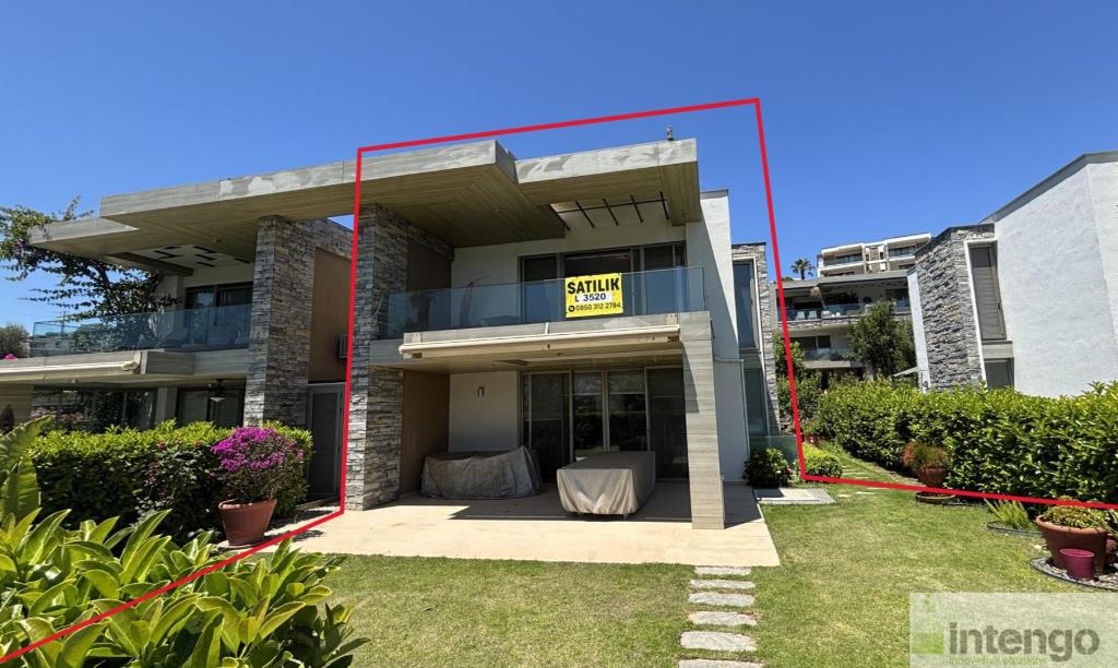 BODRUM SEBA FARİLYA'DA TRİPLEKS VİLLA VE ARSA PAYI (L-3520-21)