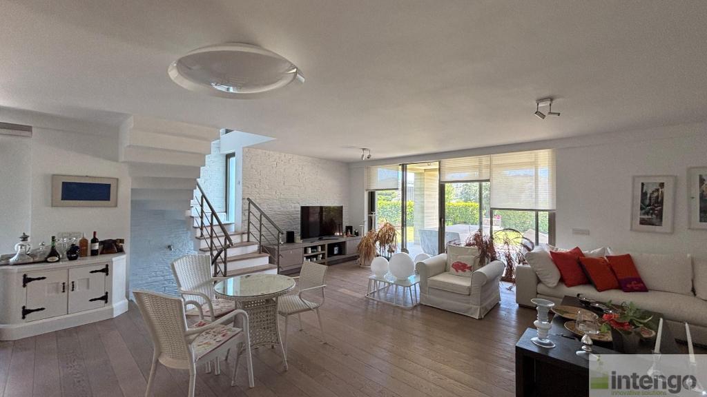 BODRUM SEBA FARİLYA'DA TRİPLEKS VİLLA VE ARSA PAYI (L-3520-21)