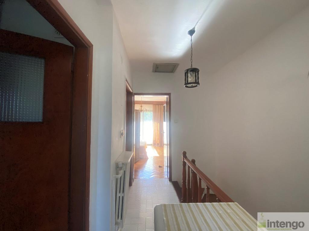 SİLİVRİ BAĞKENT SİTESİ'NDE SATILIK MÜSTAKİL EV (L-3450)