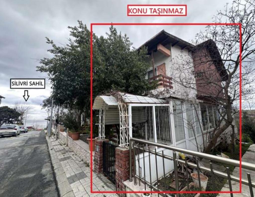 SİLİVRİ BAĞKENT SİTESİ'NDE SATILIK MÜSTAKİL EV (L-3450)