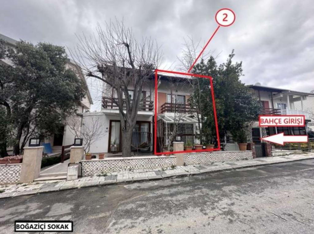 SİLİVRİ BAĞKENT SİTESİ'NDE SATILIK MÜSTAKİL EV (L-3450)