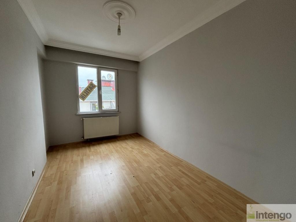 ESPİYE MERKEZ MAHALLESİ'NDE SATILIK DAİRE (AB-1196)