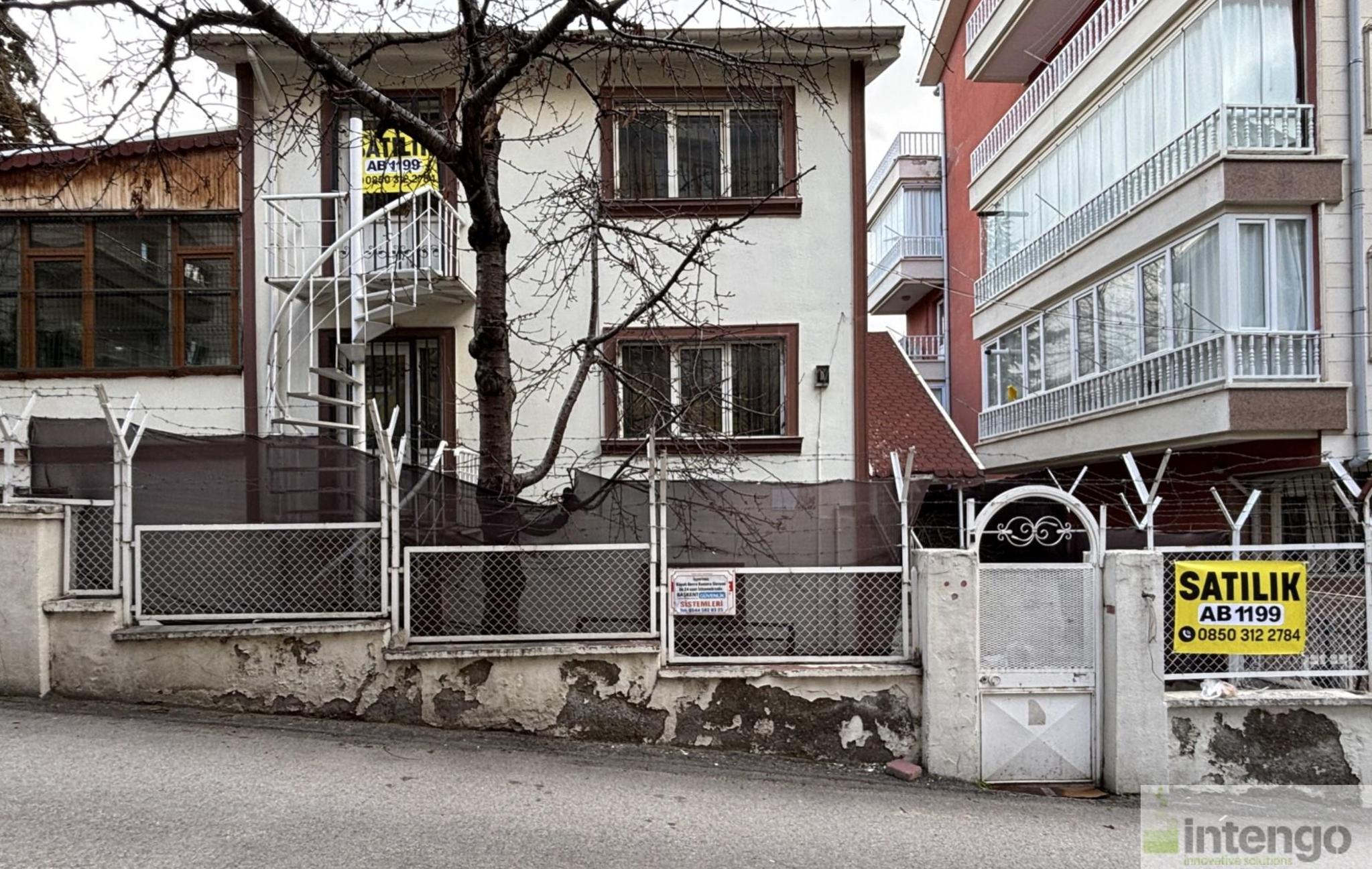 Konut - ANKARA KEÇİÖREN