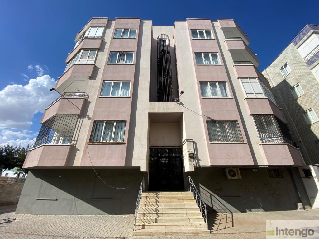 HALİLİYE İMAM BAKIR MAHALLESİ'NDE SATILIK DAİRE (AB-1205)